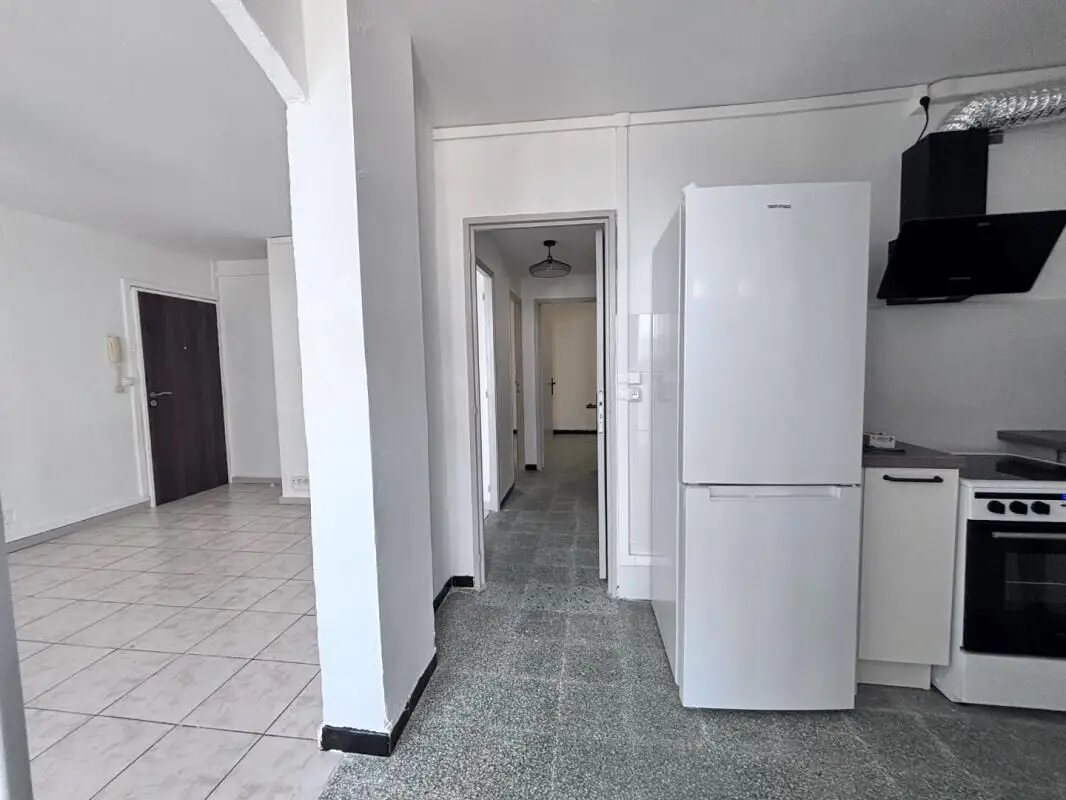 Appartement à louer, 55m², Bastia