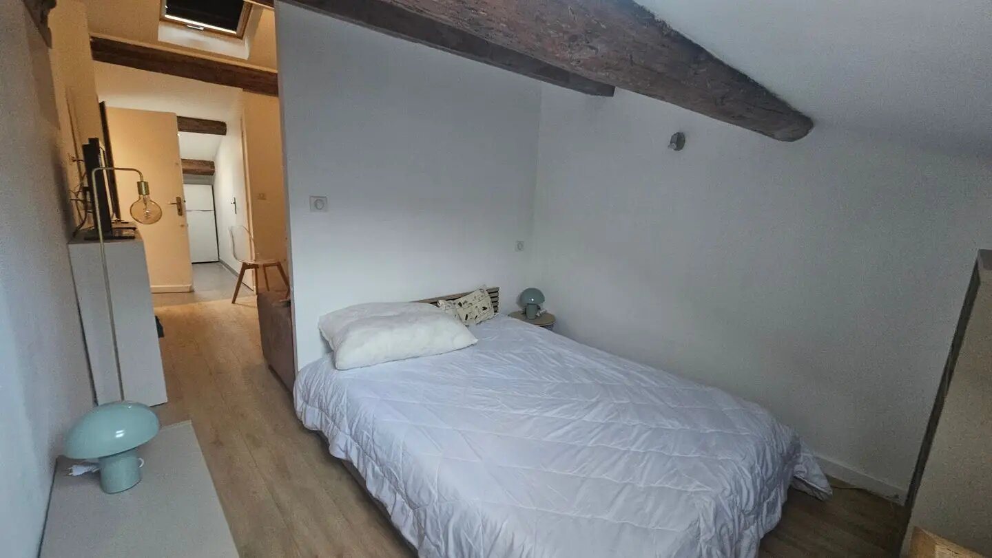 Appartement à louer, 17m², Sète