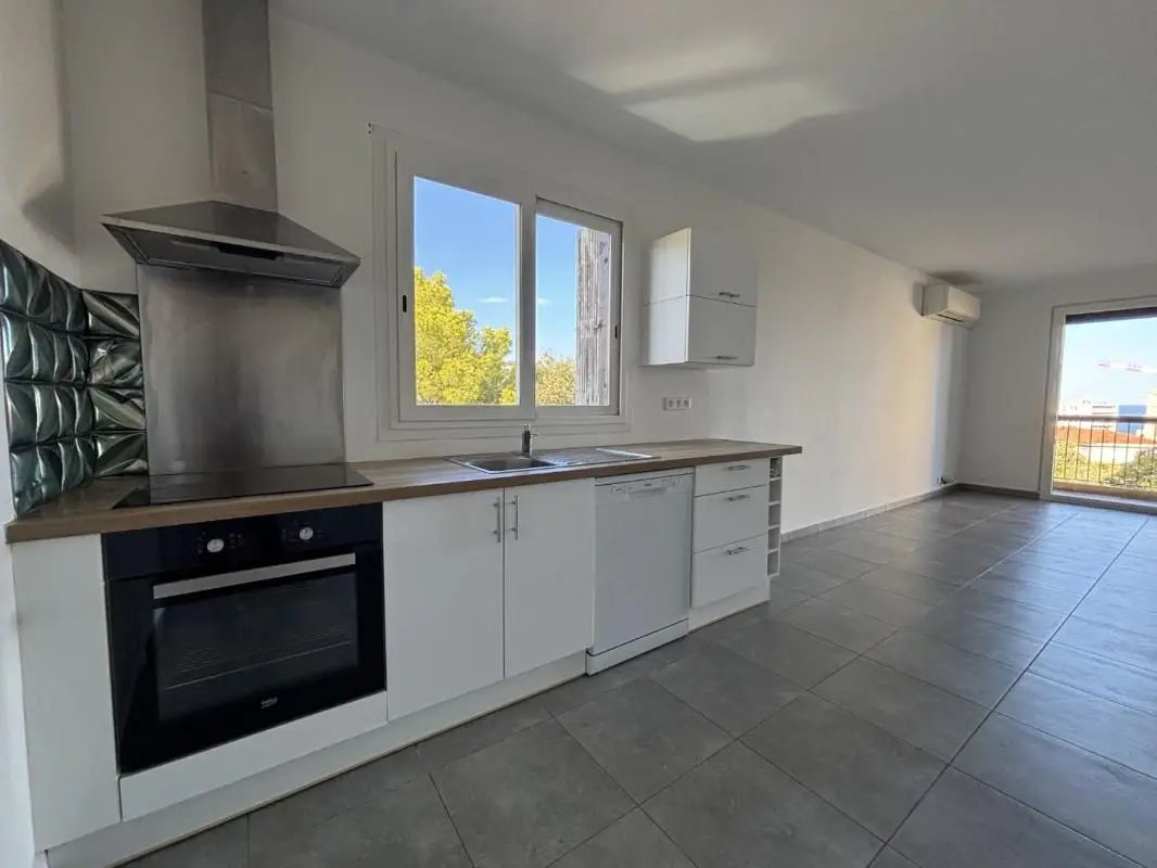 Appartement à louer, 50m², Bastia