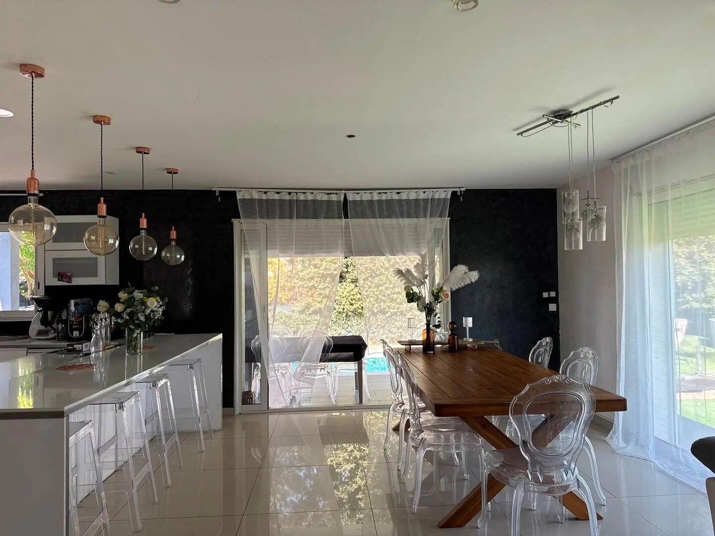 Maison à louer, 160m², Aimargues