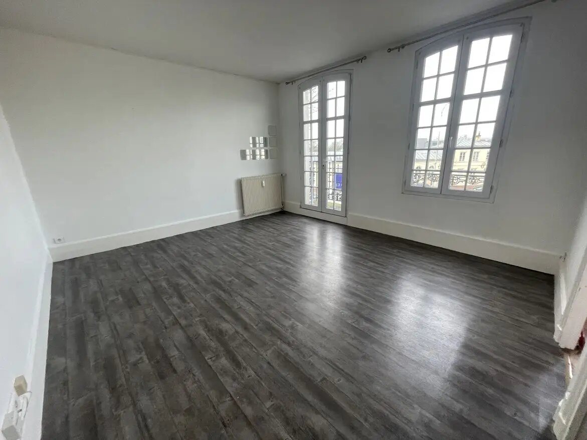 Appartement à louer, 27m², Chantilly