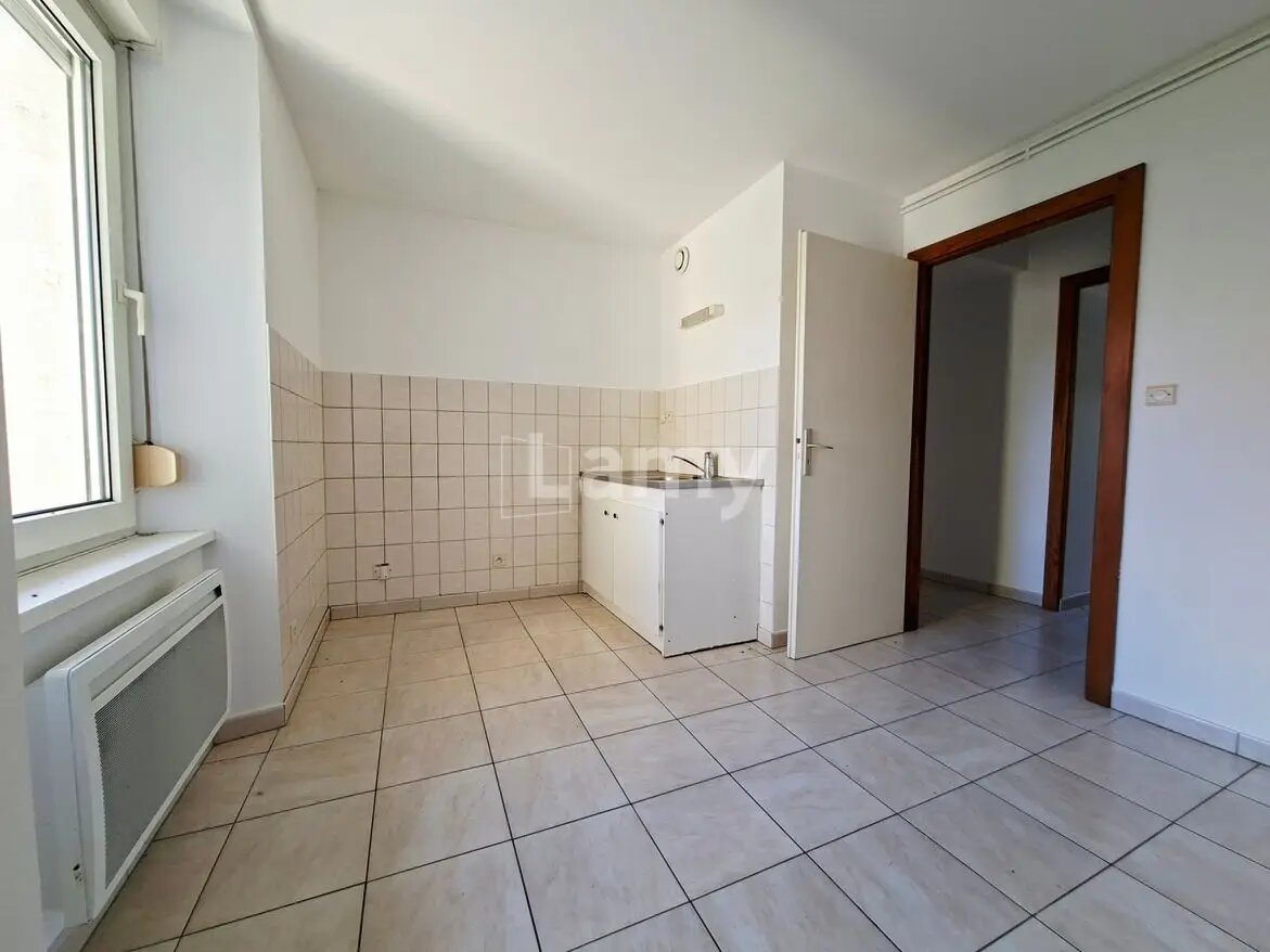 Appartement à louer, 60m², Méziré