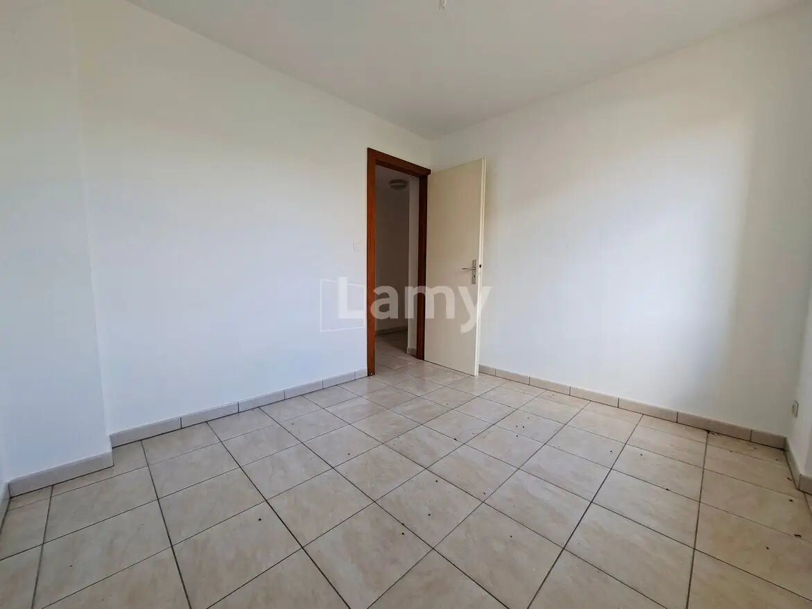 Appartement à louer, 60m², Méziré