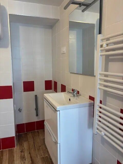 Appartement à louer, 21m², Saint-Pons-de-Thomières