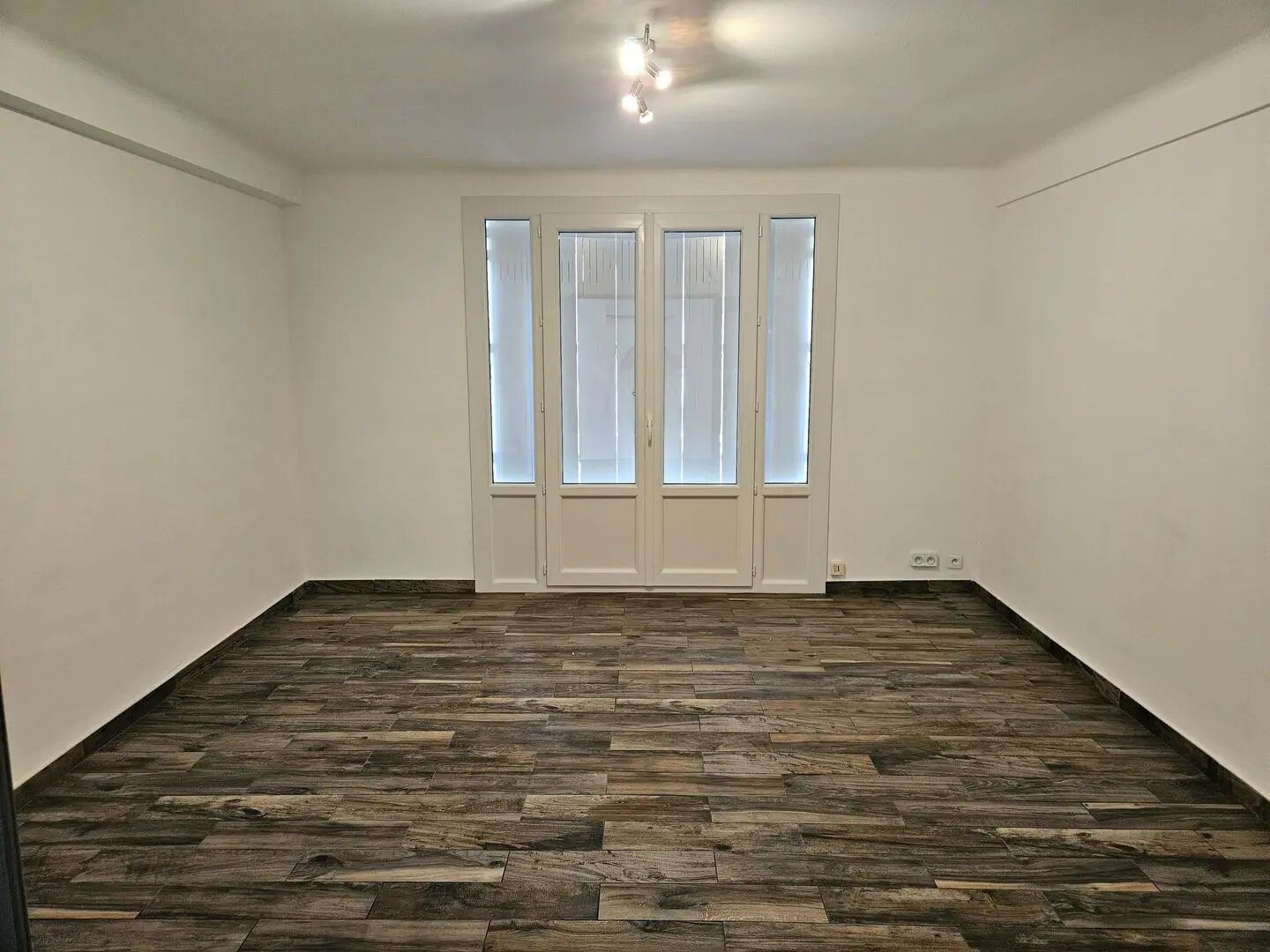 Appartement à louer, 65m², Orange