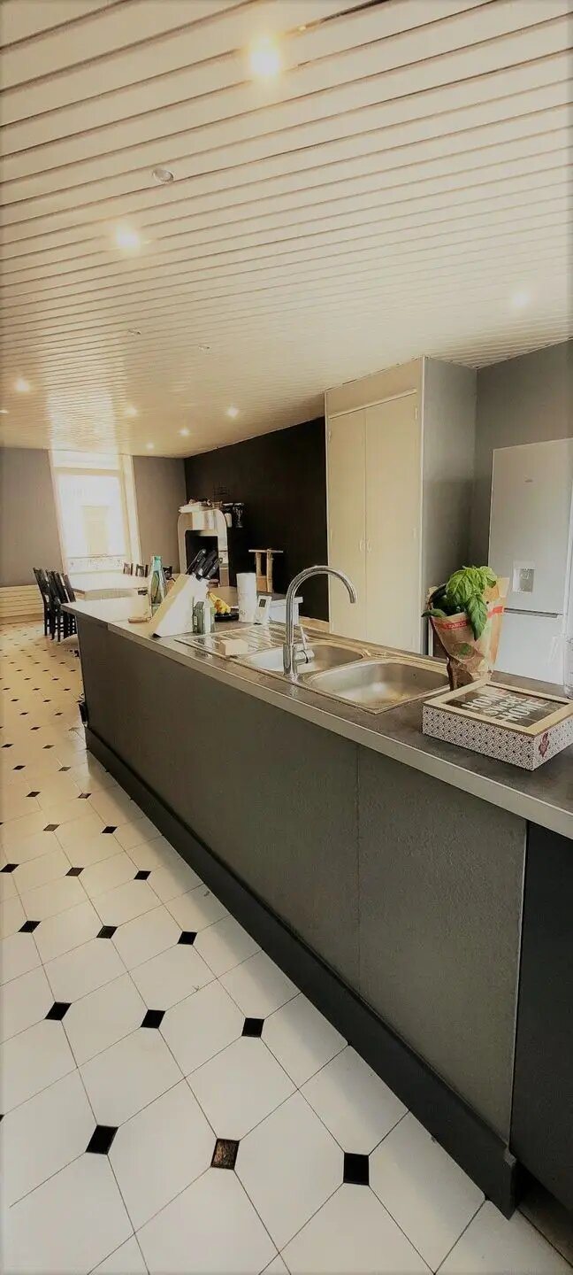 Maison à vendre, 325m², Gueugnon
