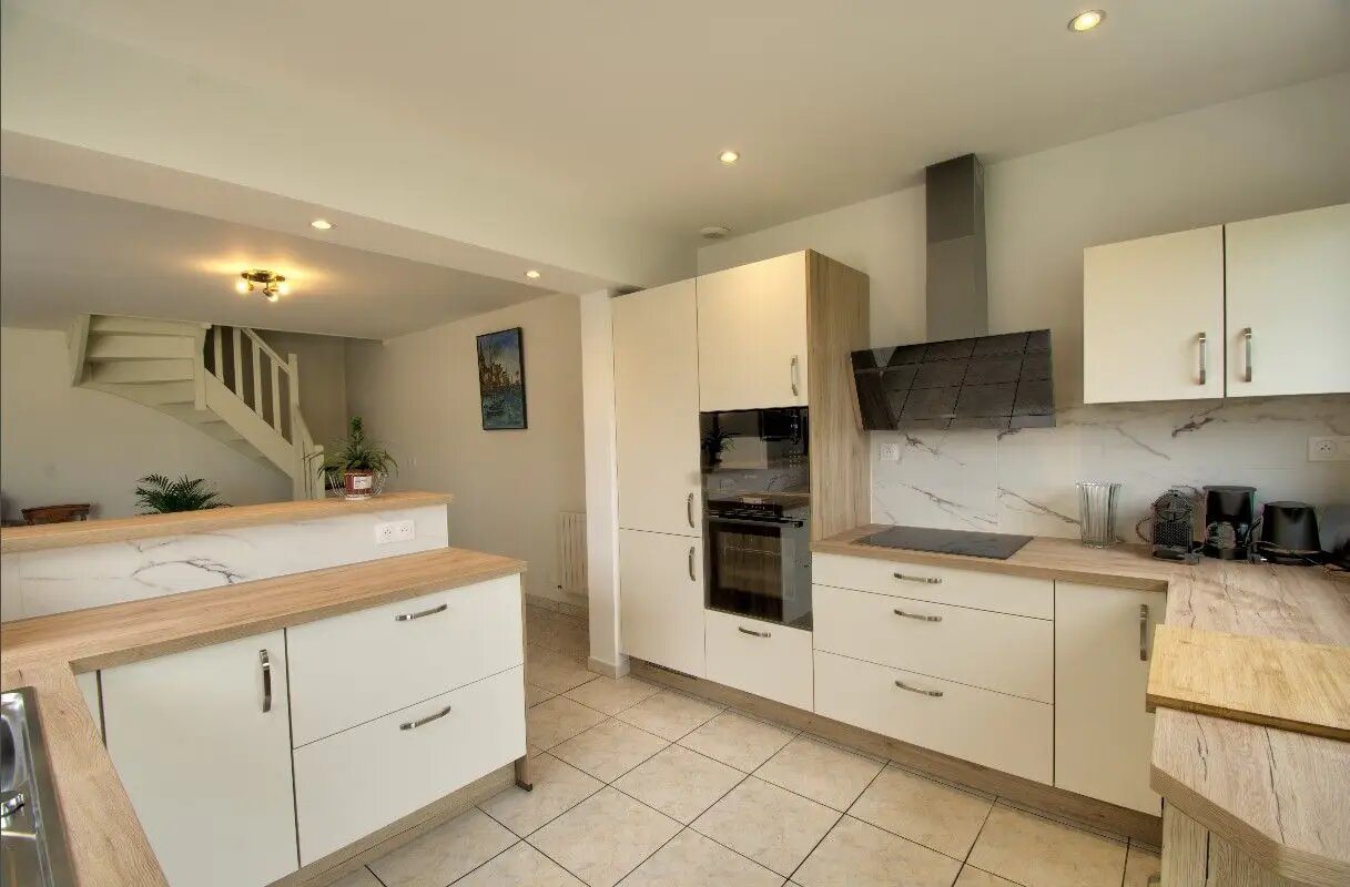Maison à louer, 86m², Carantec
