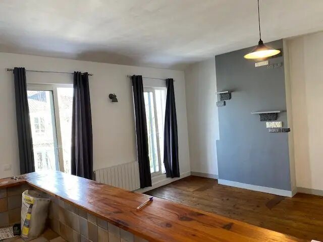 Appartement à louer, 65m², Saintes