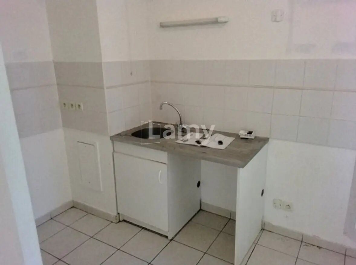 Appartement à louer, 47m², Grigny