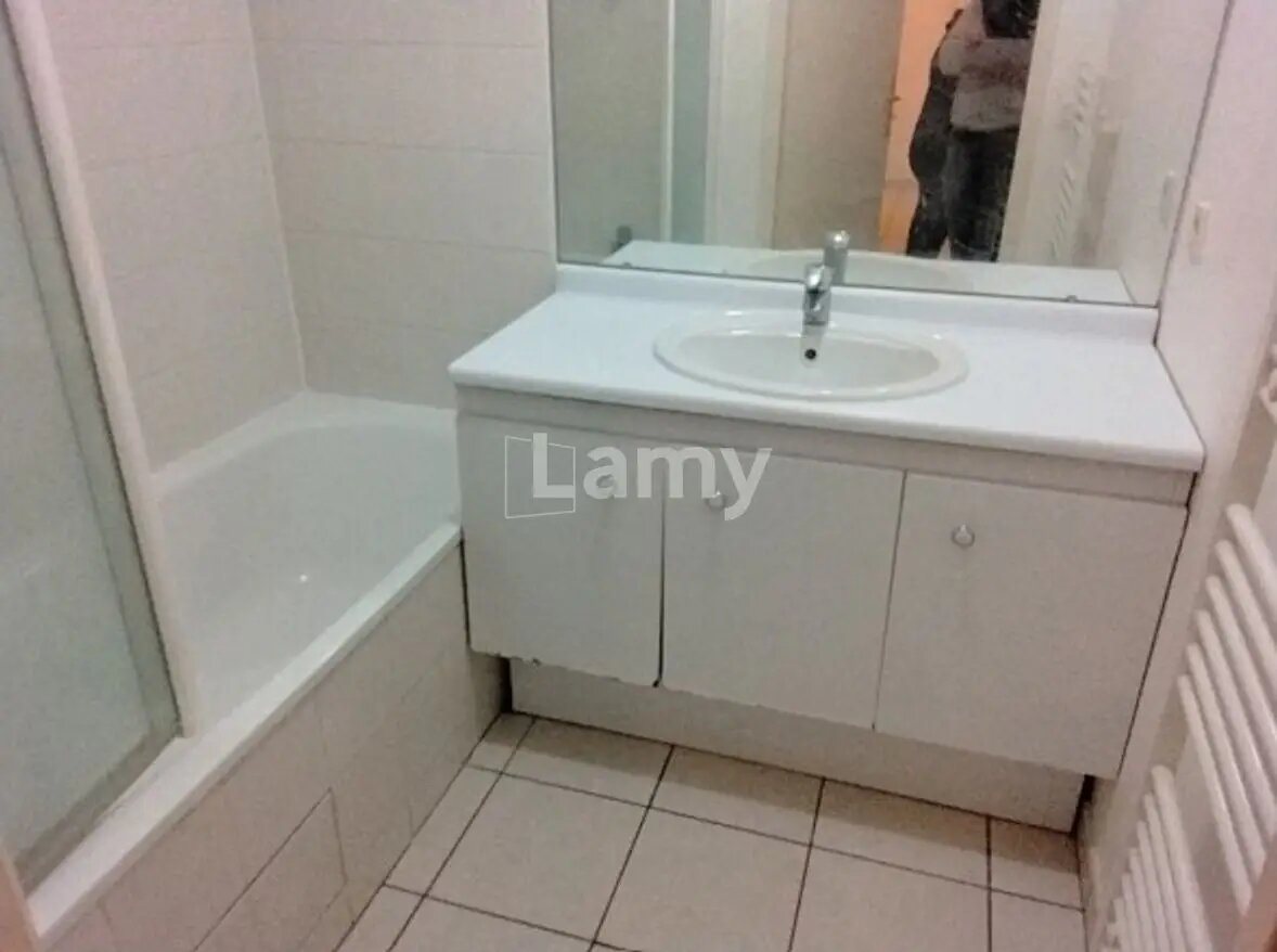 Appartement à louer, 47m², Grigny