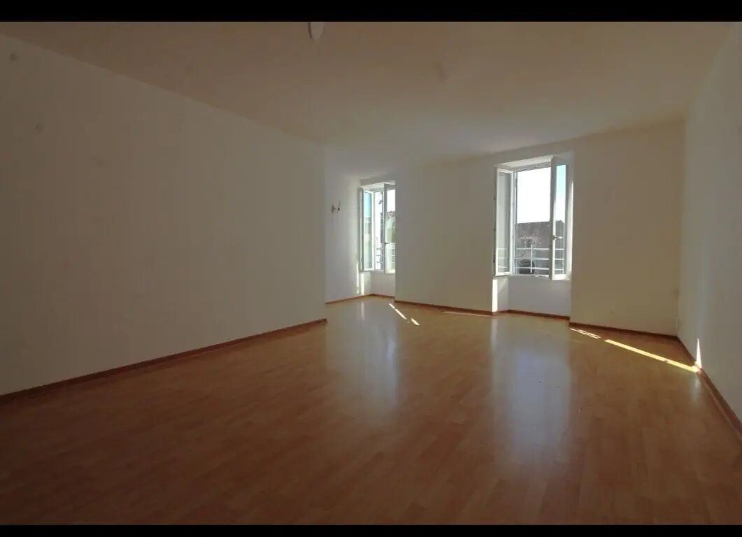 Appartement à louer, 49m², Gémozac