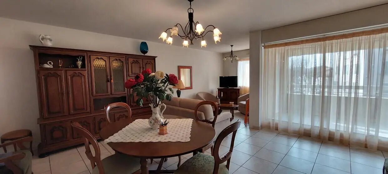 Appartement à louer, 83m², Alès