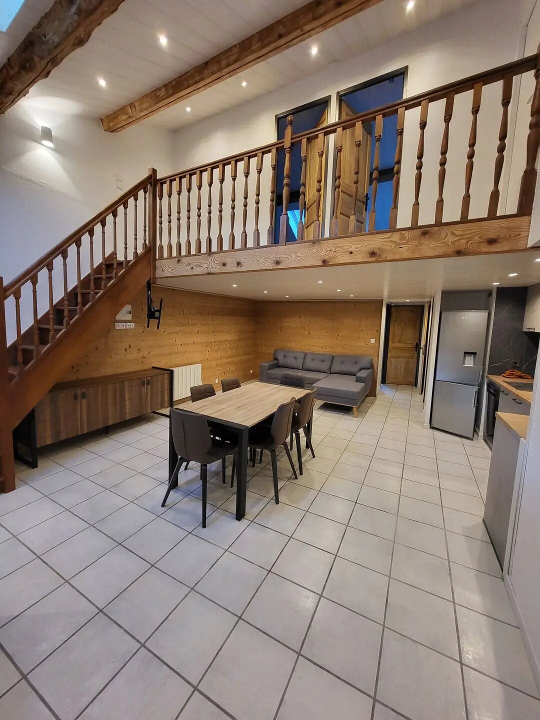 Appartement à louer, 66m², Collonges