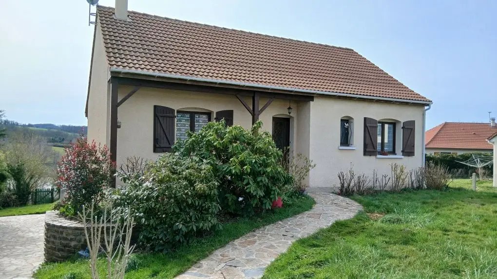 Maison à louer, 80m², Châtelus-Malvaleix