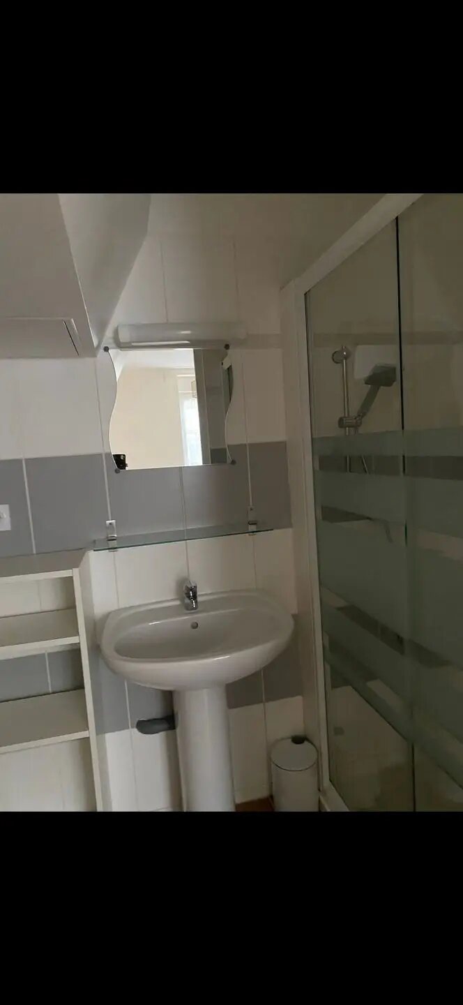 Appartement à louer, 37m², Lanmeur