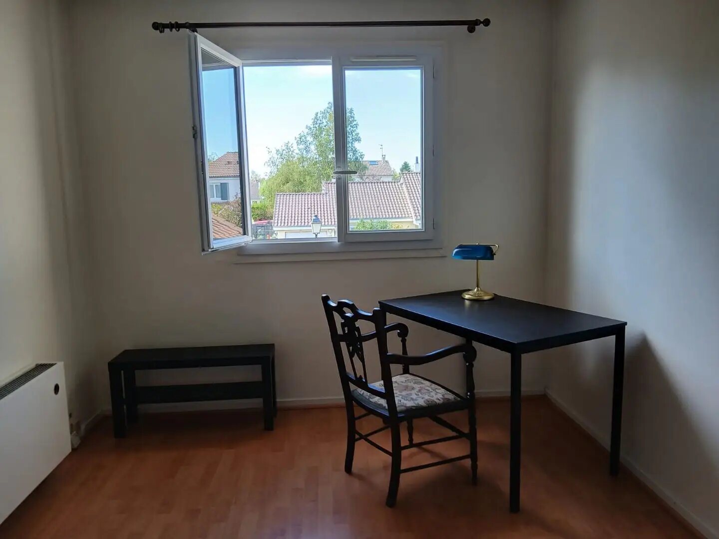 Maison à louer, 12m², Le Mesnil-Saint-Denis