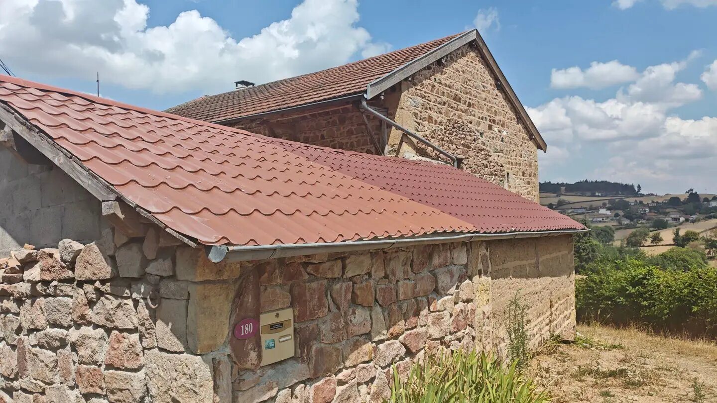Maison à vendre, 200m², Saint-Bonnet-des-Bruyères