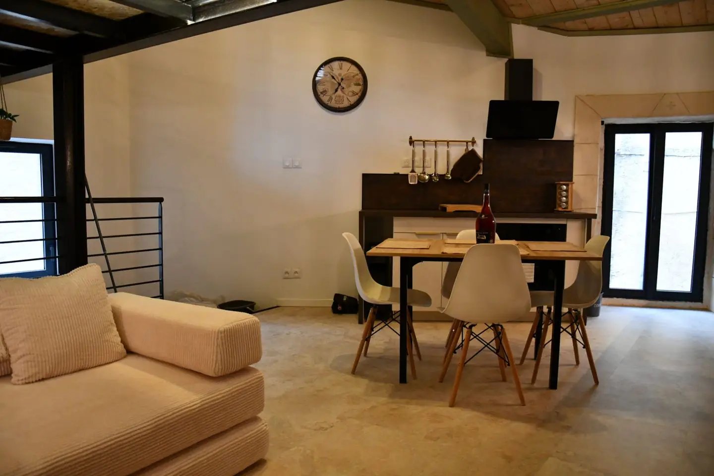 Appartement à louer, 40m², Tavel