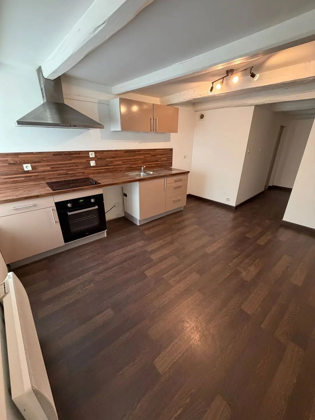 Maison à louer, 114m², Saint-Jean-de-Sauves