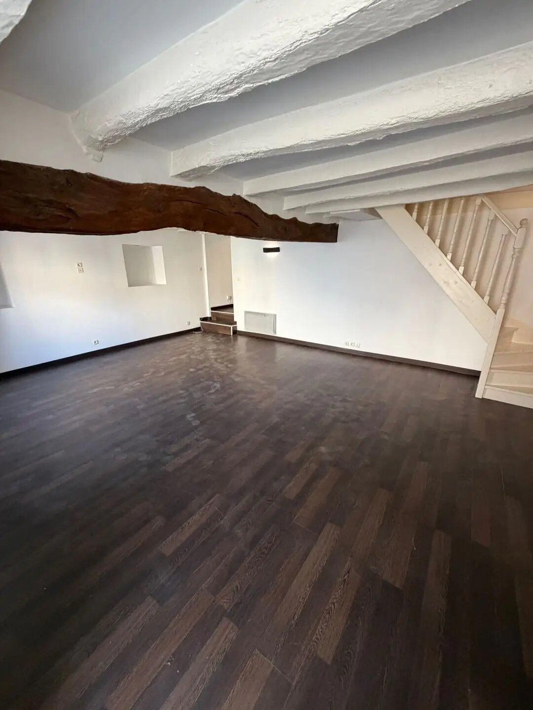 Maison à louer, 114m², Saint-Jean-de-Sauves