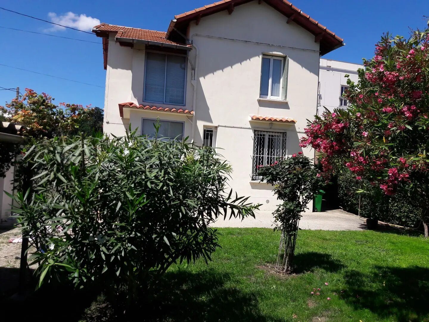 Maison à louer, 100m², Avignon