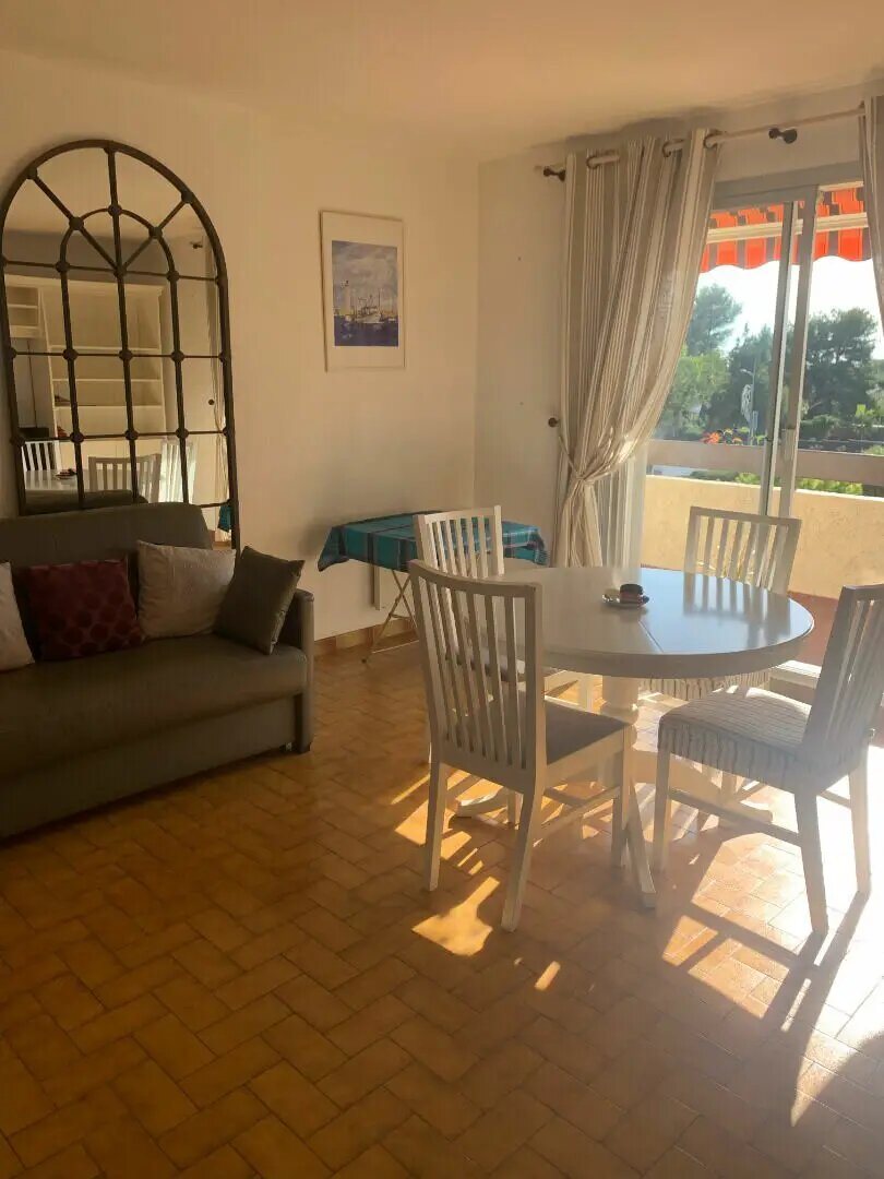 Appartement à louer, 59m², Sanary-sur-Mer
