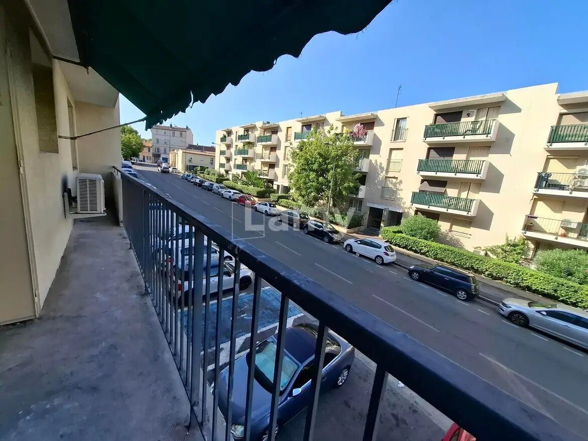 Appartement à louer, 58m², Marseille 9ème