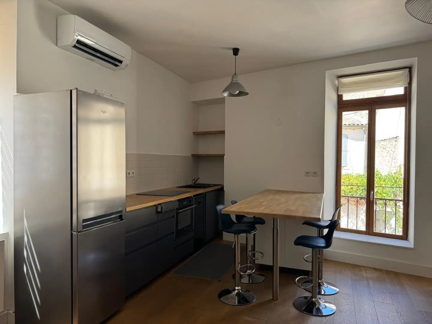 Appartement à louer, 65m², Nîmes