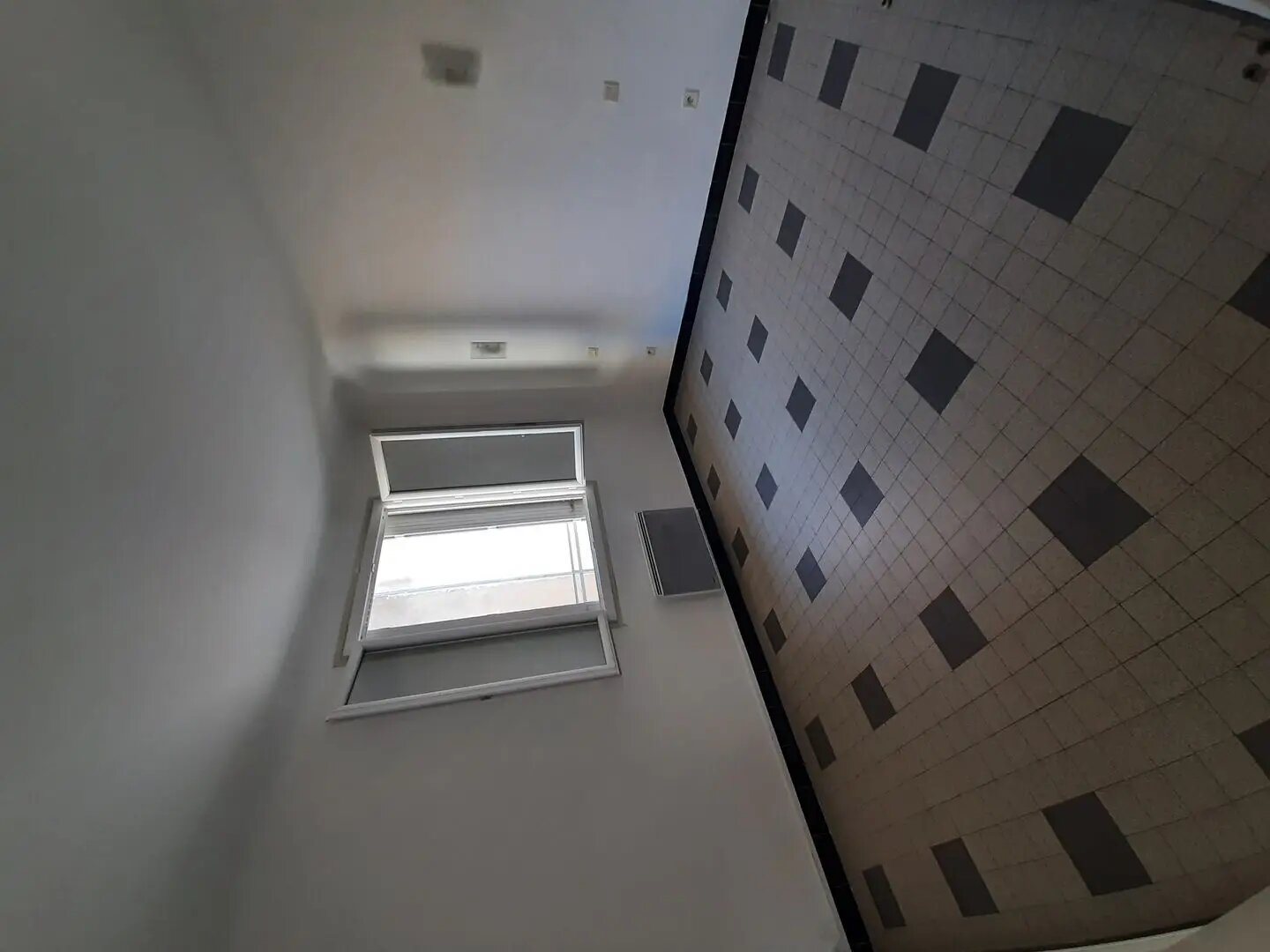 Appartement à louer, 68m², Elne
