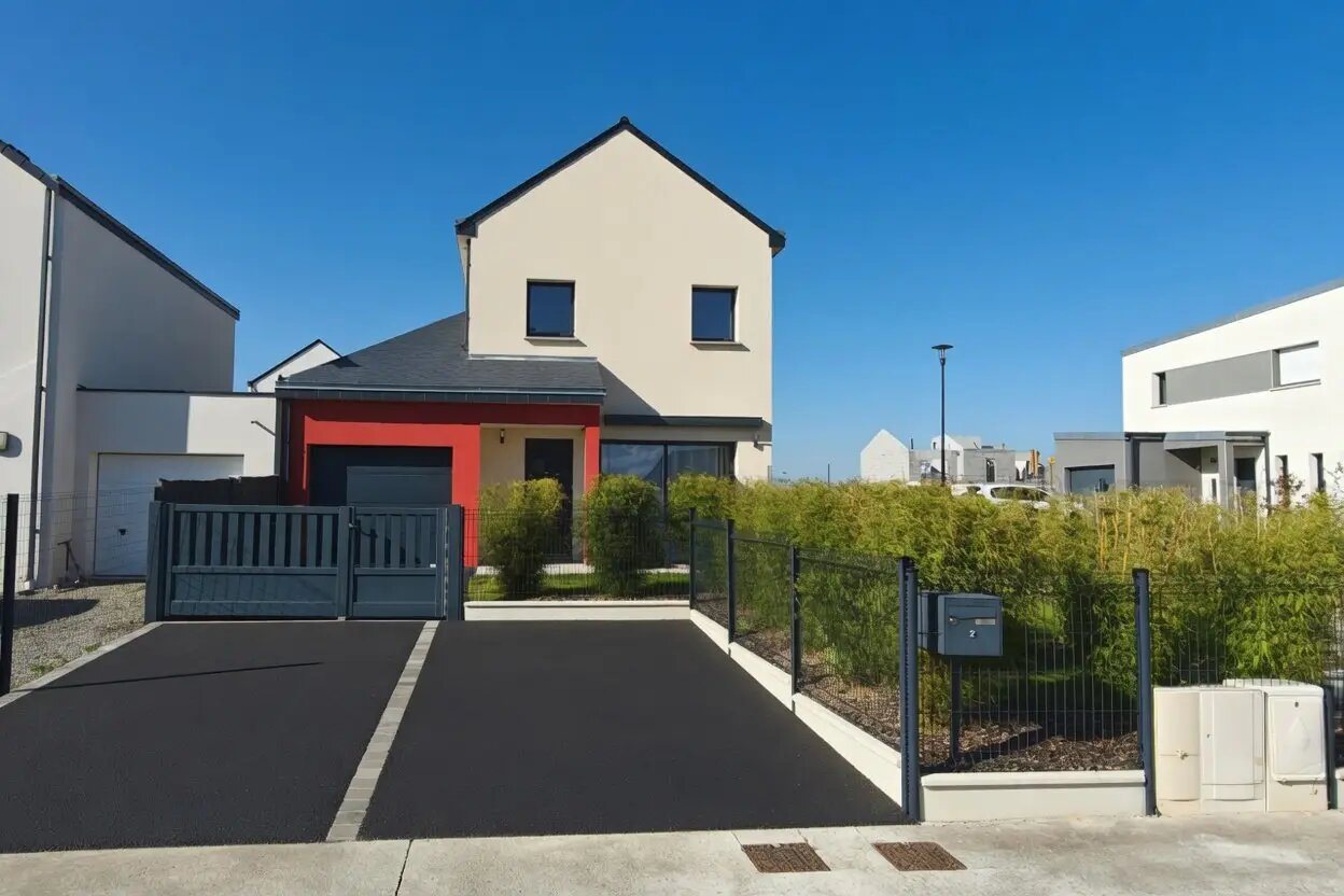 Maison à vendre, 94m², Brécé