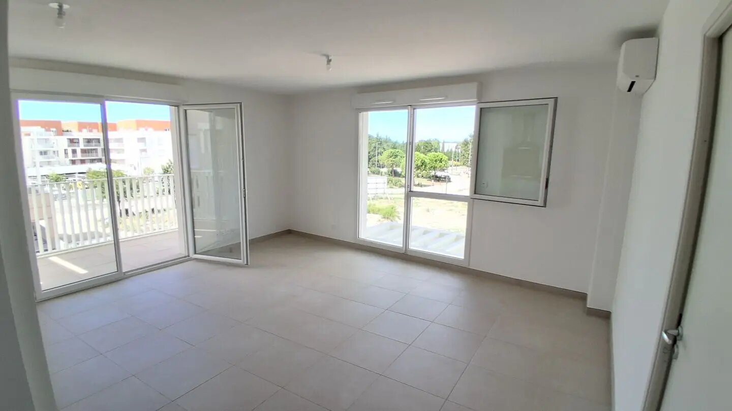 Appartement à louer, 60m², Monteux