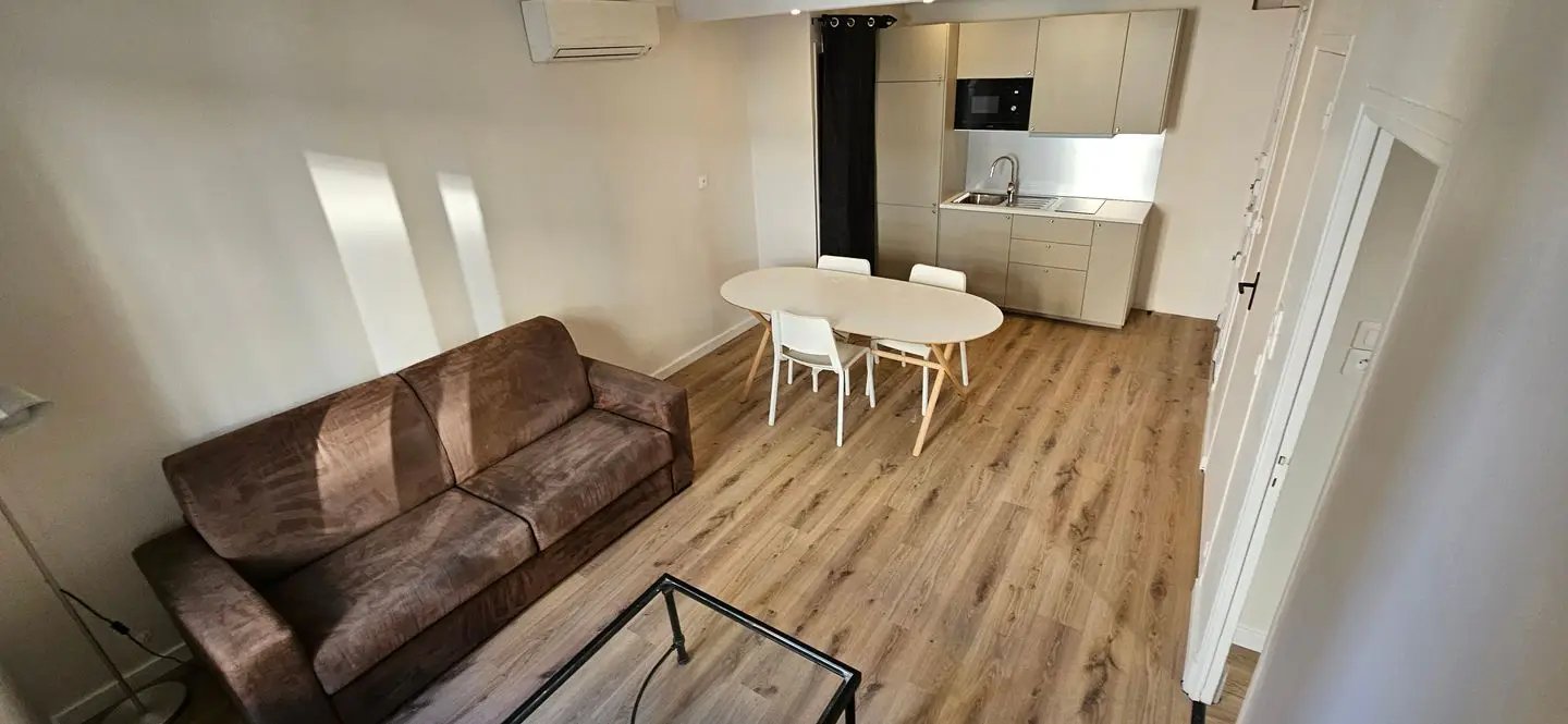 Appartement à louer, 40m², Saint-Raphaël