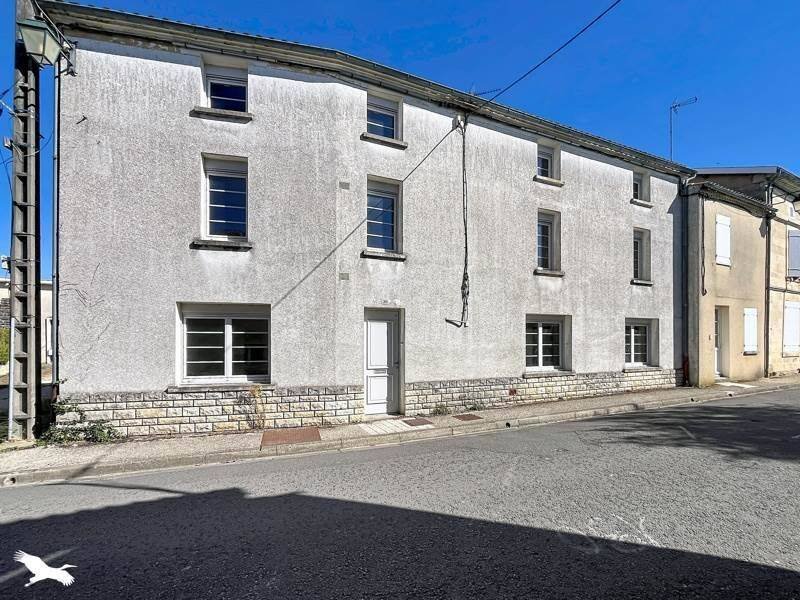Maison à vendre, 215m², Baignes-Sainte-Radegonde