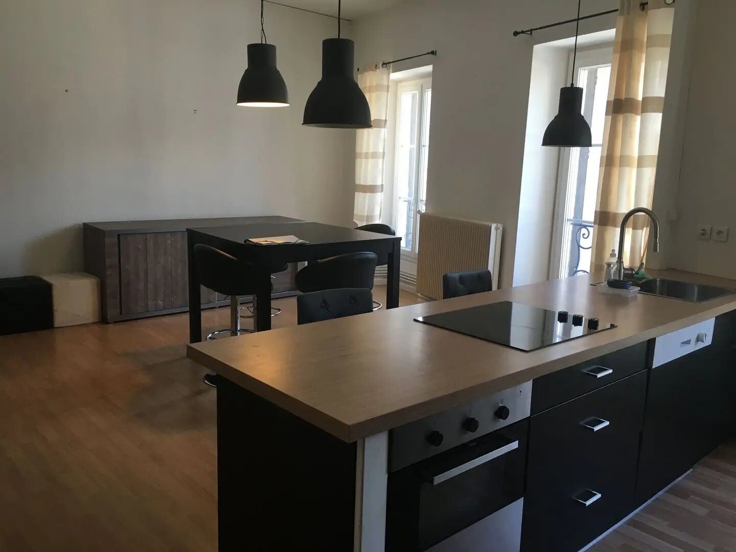 Appartement à louer, 79m², Bordeaux