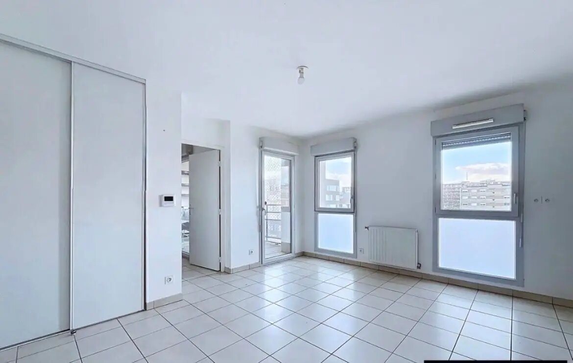 Appartement à louer, 51m², Vénissieux