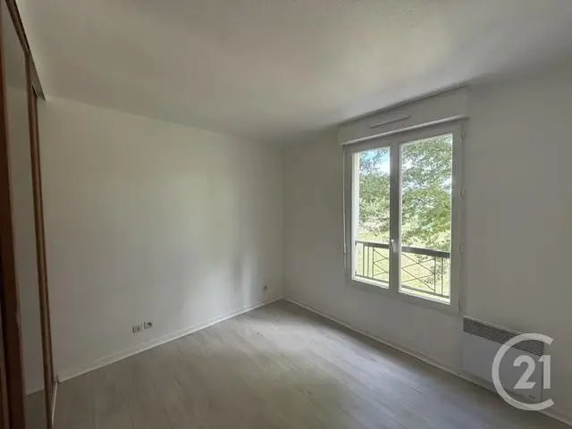 Appartement à louer, 51m², Cergy
