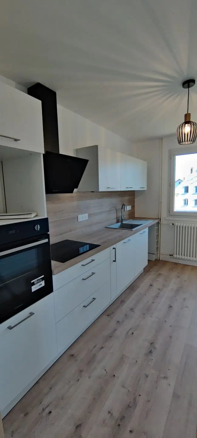 Appartement à louer, 74m², Saint-Laurent-en-Grandvaux