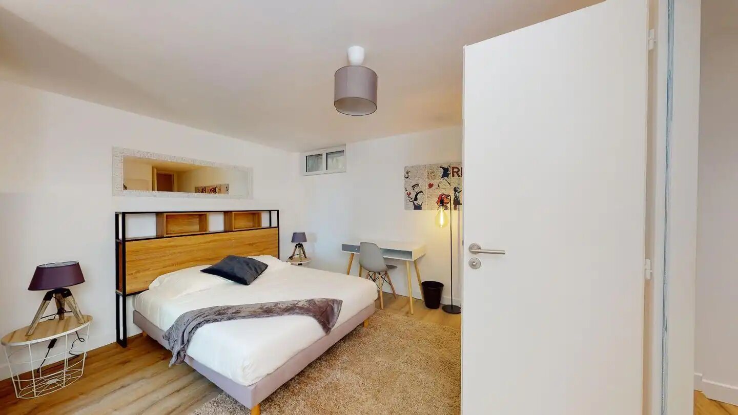 Maison à louer, 450m², Nantes