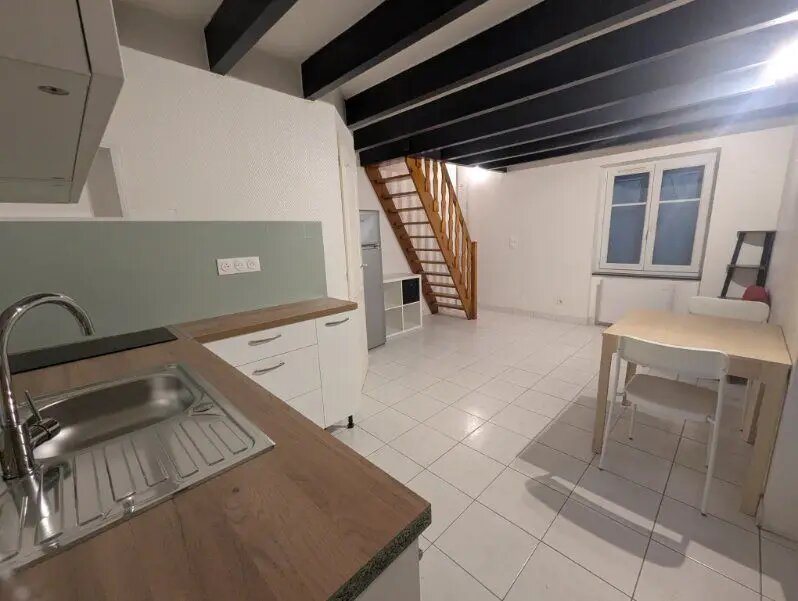 Maison à louer, 25m², Donges