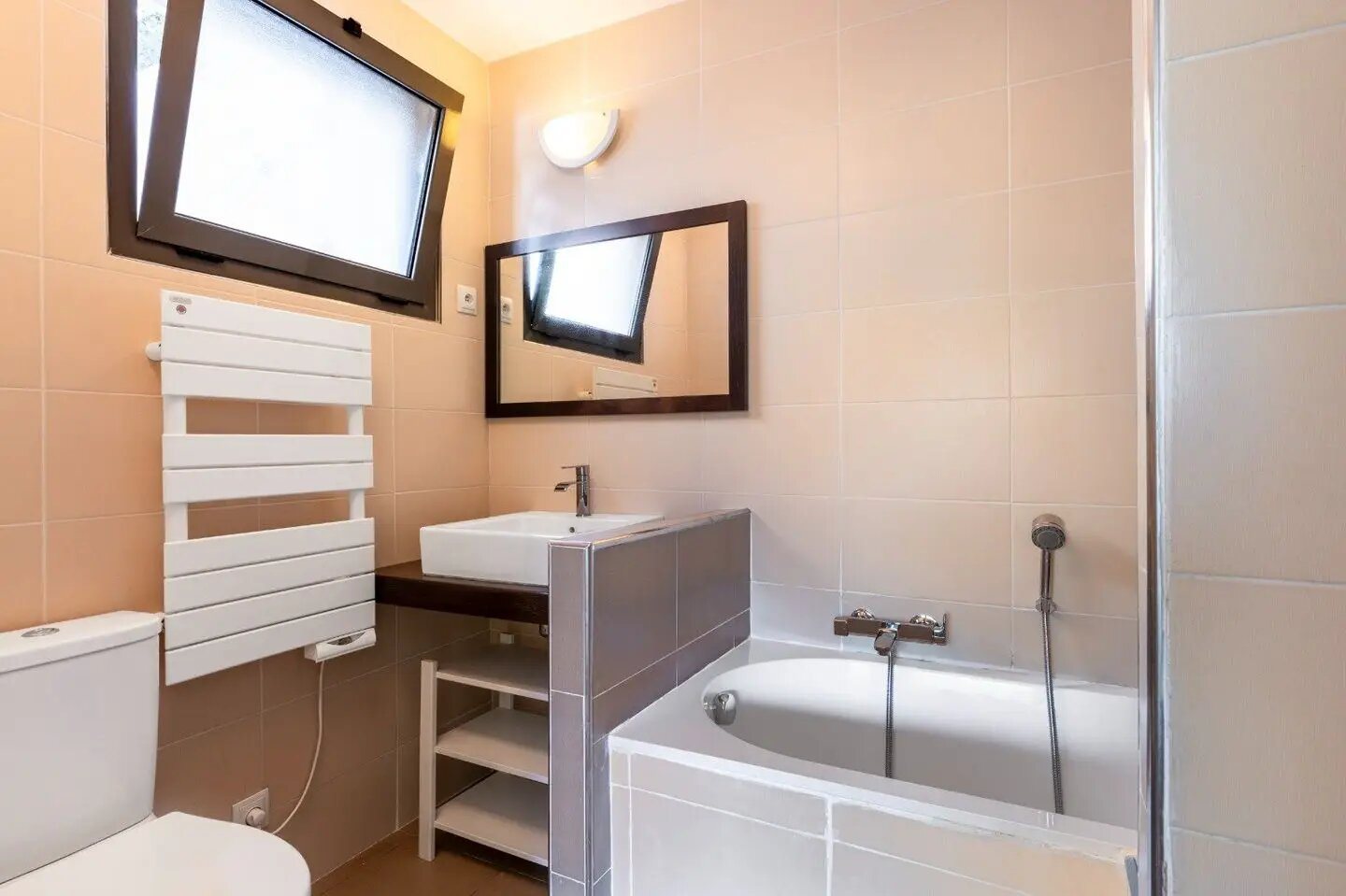 Maison à louer, 140m², Èze