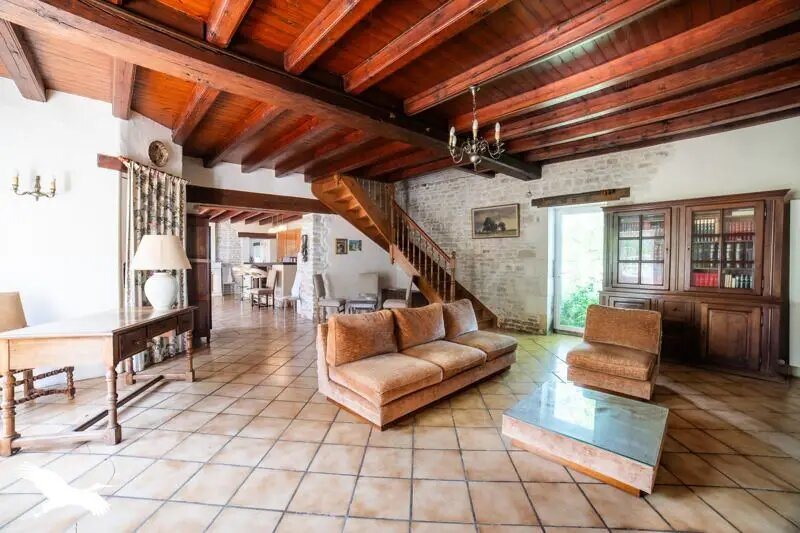 Maison à vendre, 369m², Marans