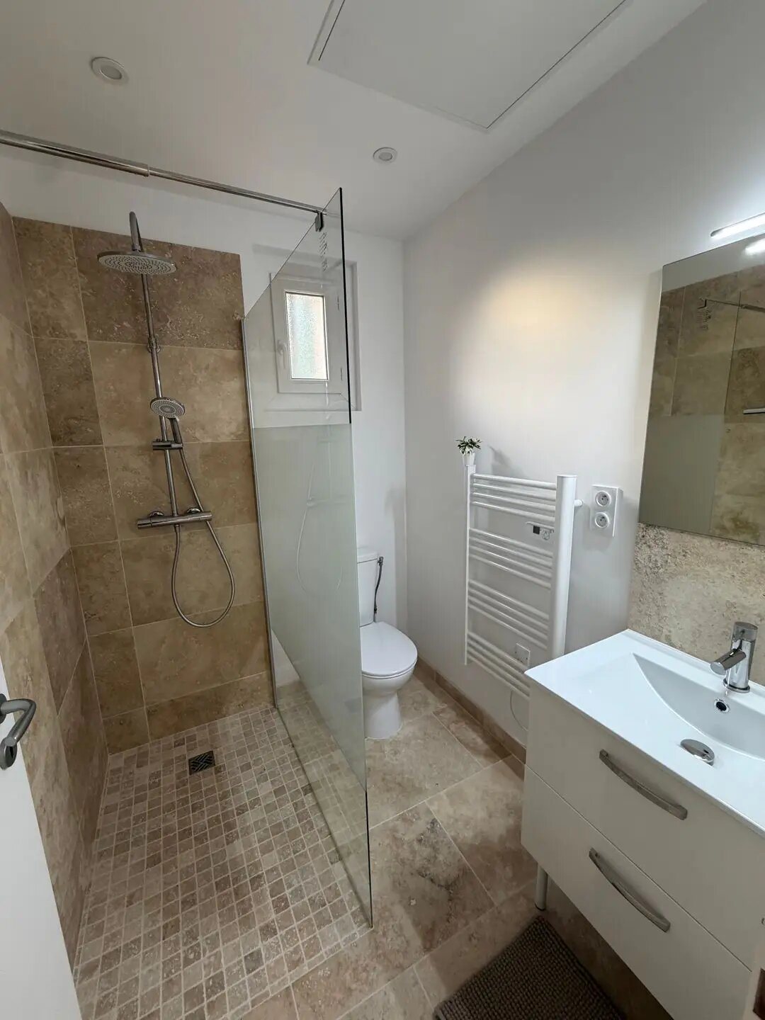 Maison à louer, 20m², Garéoult