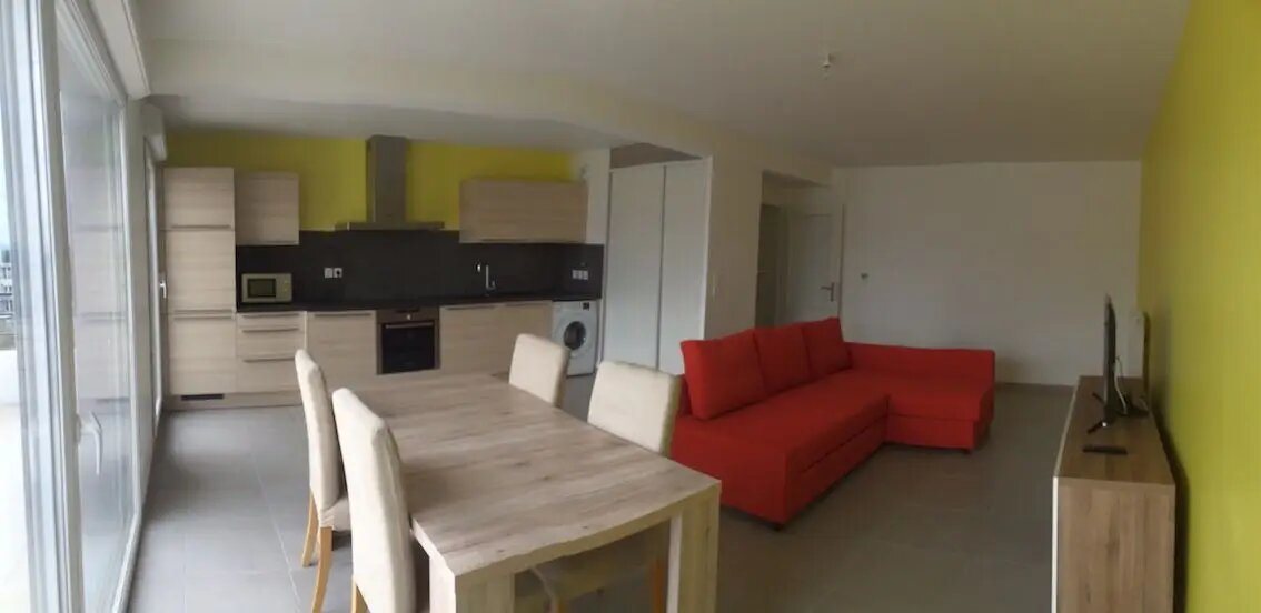 Appartement à vendre, 56m², Saint-Genis-Pouilly