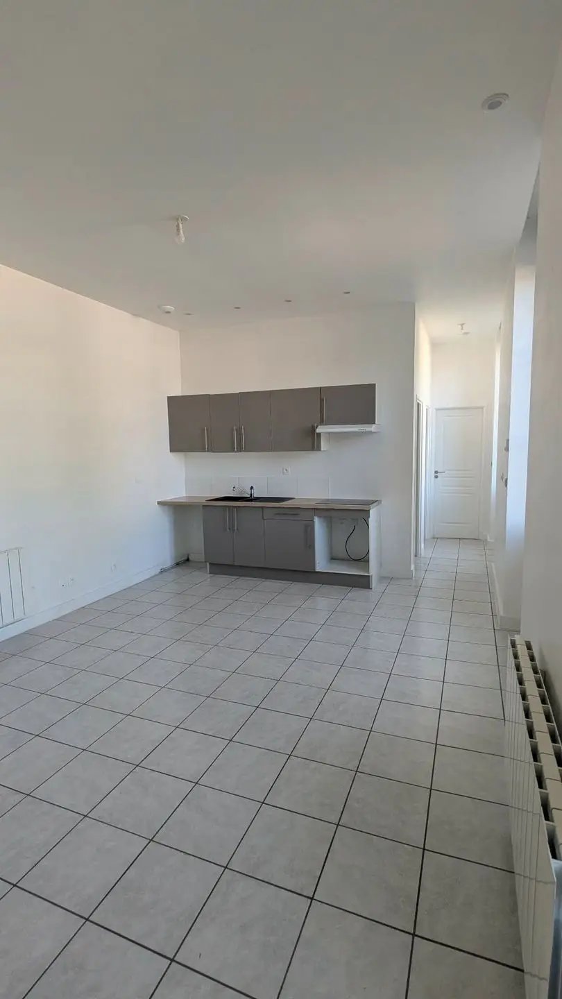 Appartement à louer, 57m², Pougues-les-Eaux