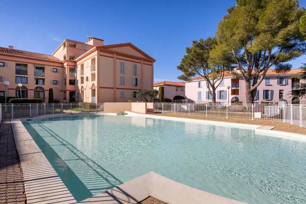 Appartement à louer, 20m², Fréjus