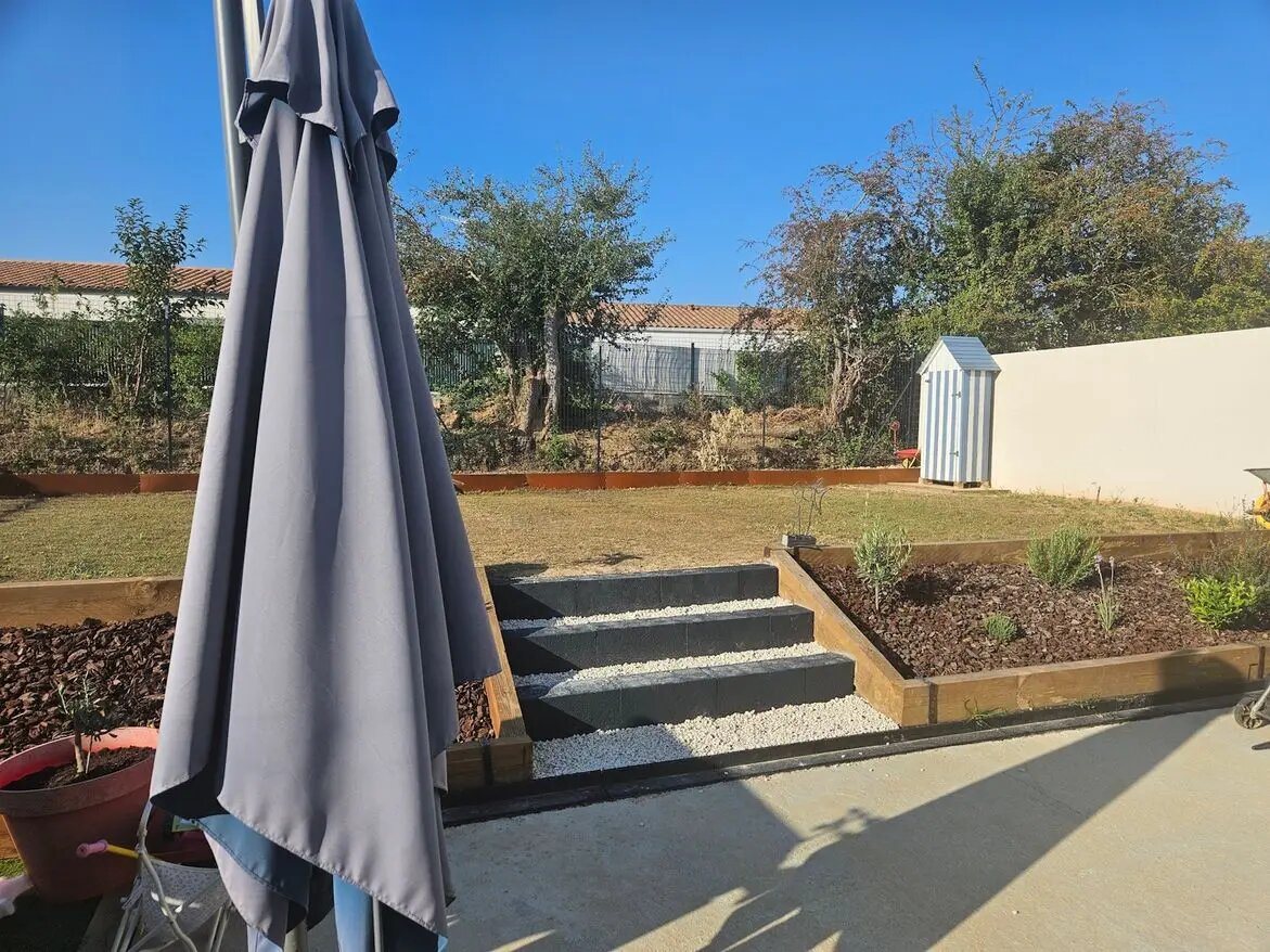 Maison à louer, 92m², Thairé