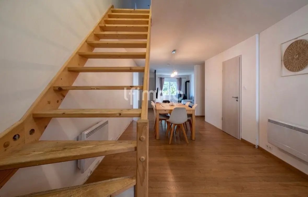 Maison à vendre, 104m², Peyruis