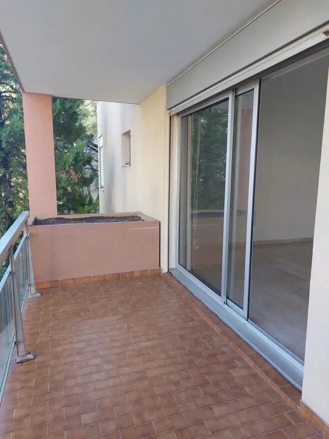 Appartement à louer, 58m², Nîmes