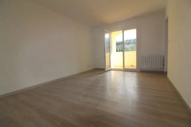 Appartement à louer, 60m², Bastia