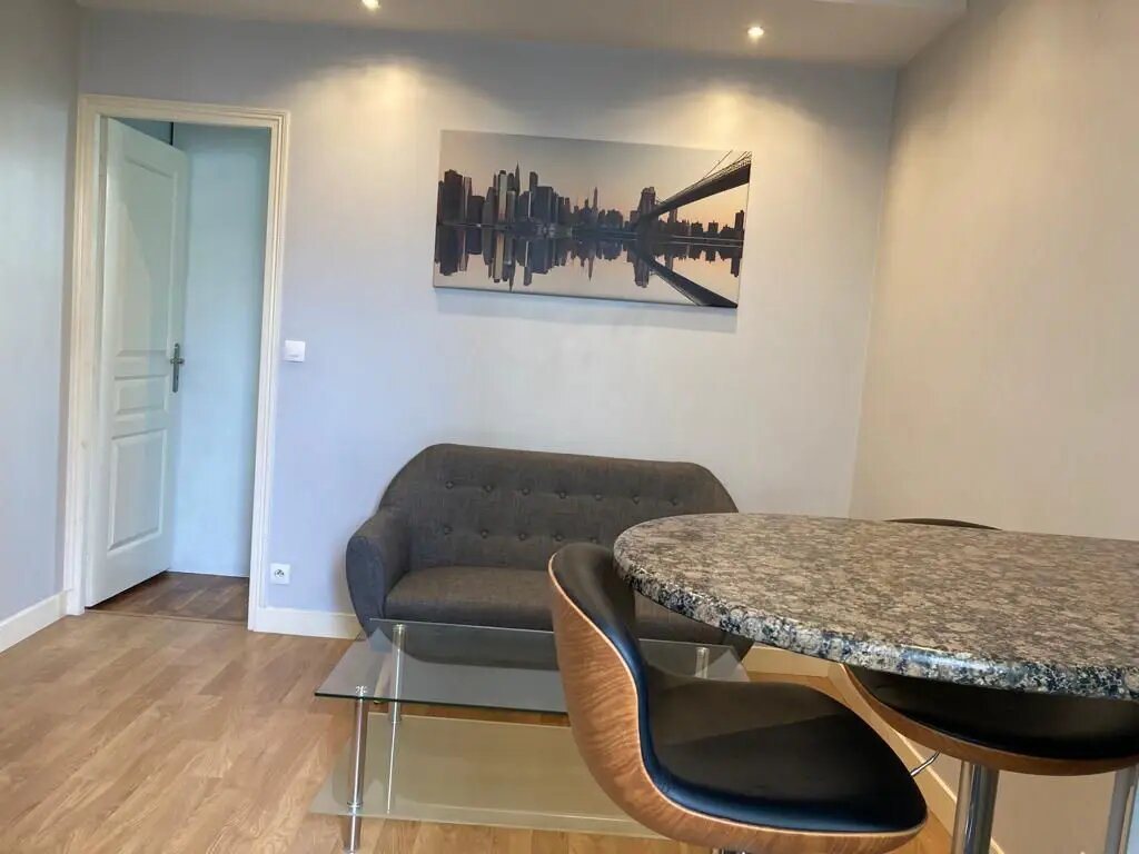 Appartement à louer, 25m², Rueil-Malmaison